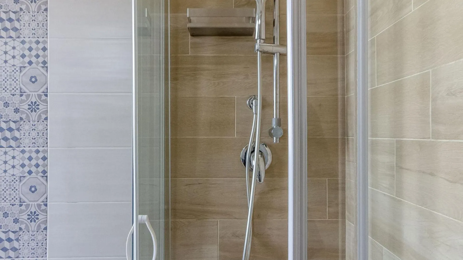 Sofia Apartment ألغيرو